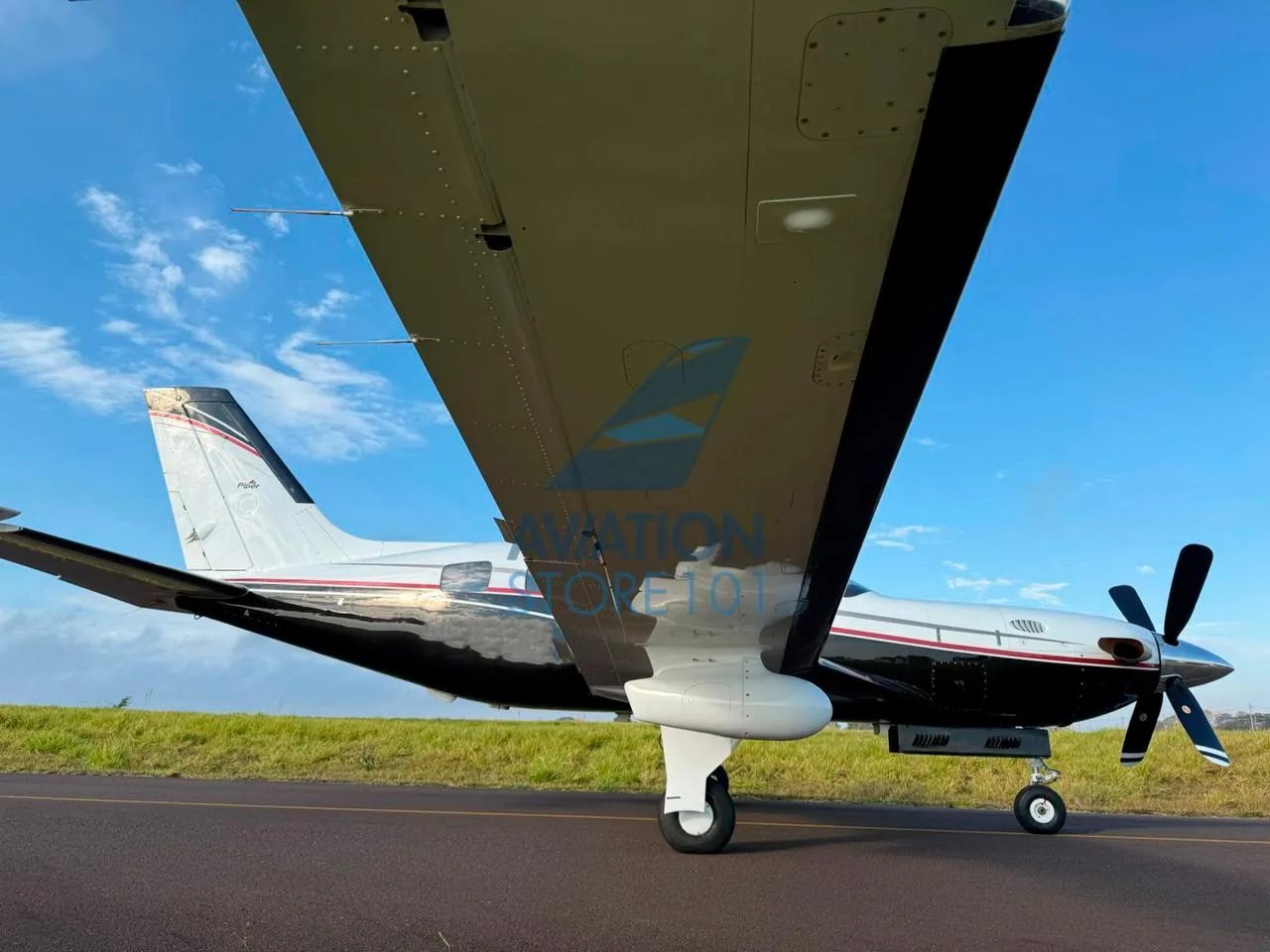 Avião Piper Meridian PA-46-500TP – Ano 2010 – 3.000 H.T.
