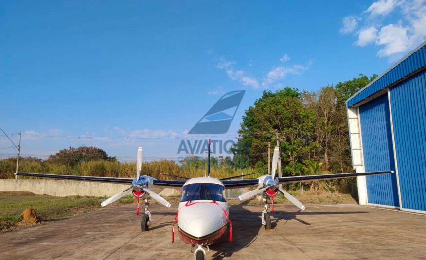 Avião Twin Commander 690B – Ano 1977 – à Venda