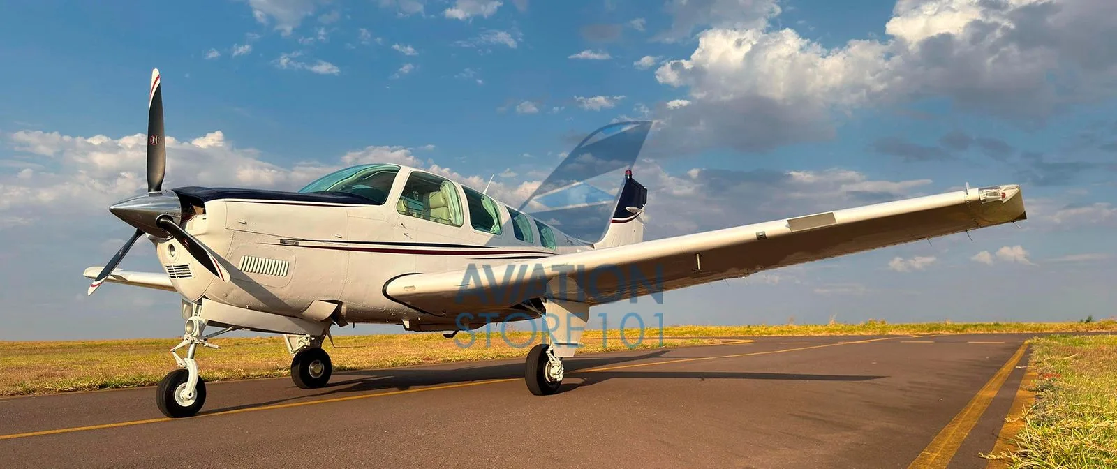 Beechcraft Bonanza A36 – Ano 1989 – 5.380 H.T.