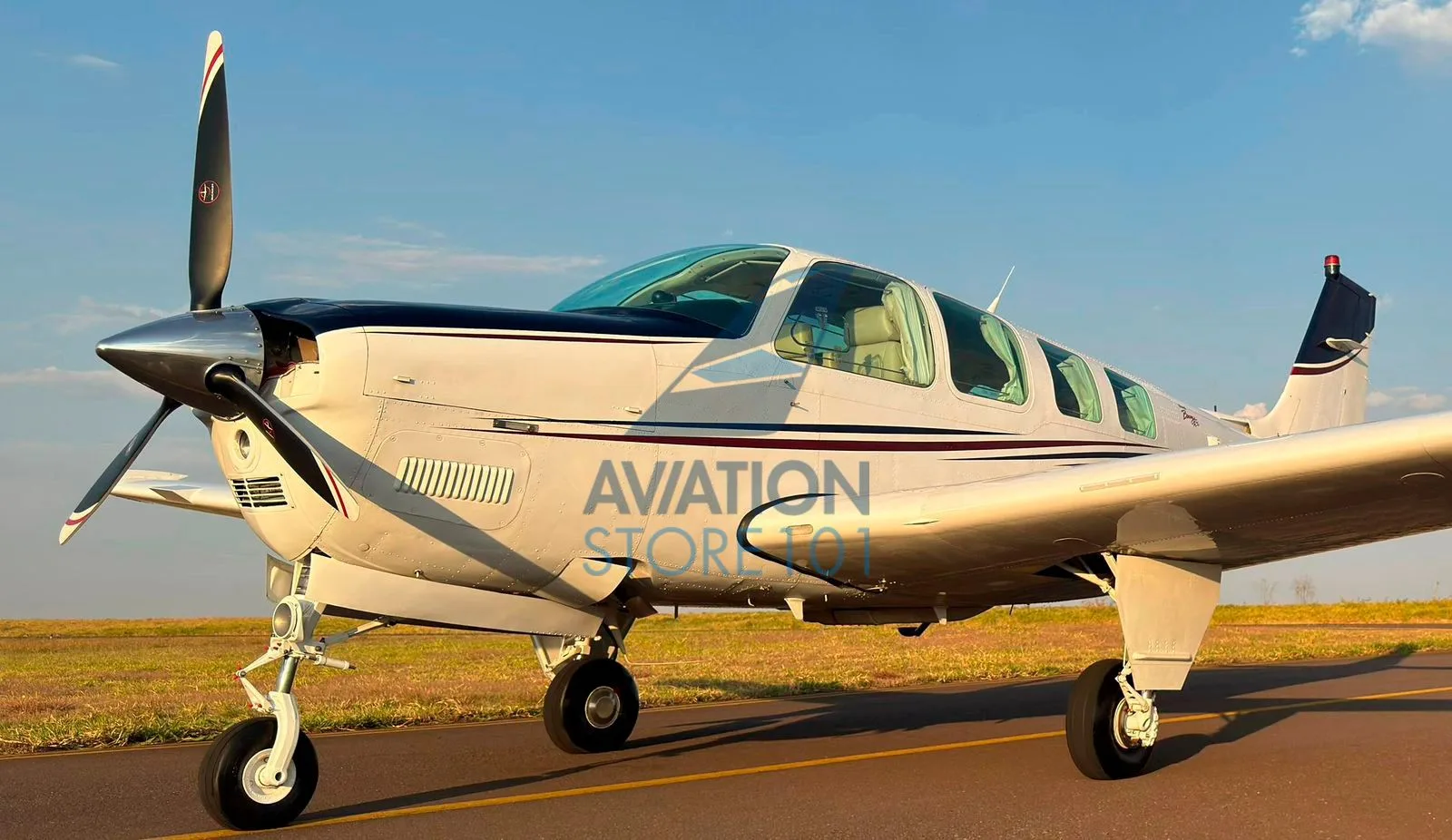 Beechcraft Bonanza A36 – Ano 1989 – 5.380 H.T.