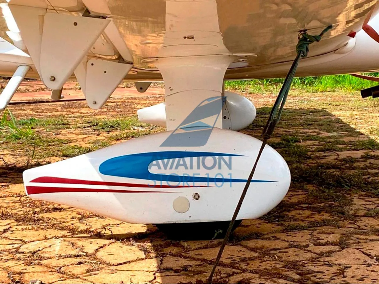 Avião Cirrus SR20 – Ano 2000 – 2.750 H.T.