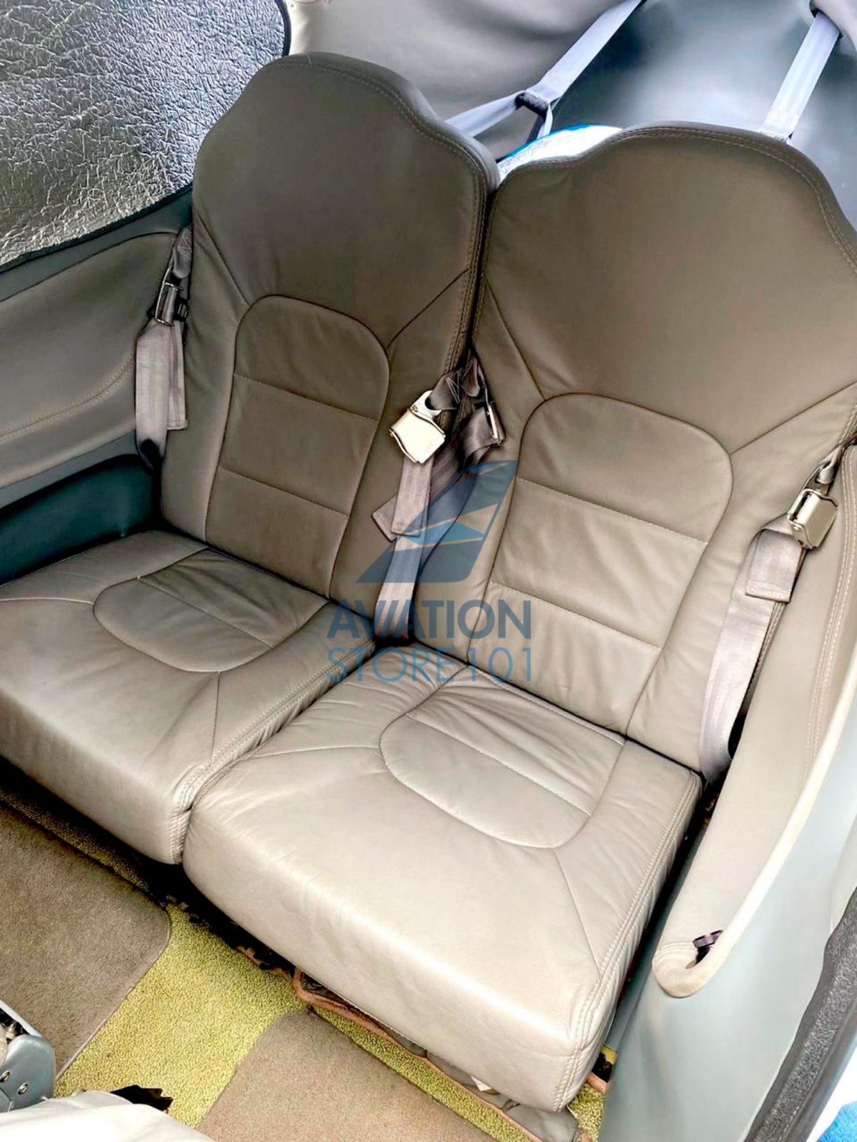 Avião Cirrus SR20 – Ano 2000 – 2.750 H.T.