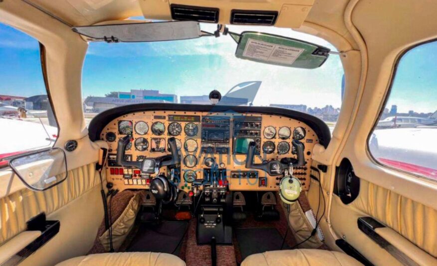 Embraer Seneca III EMB-810D – Ano 1983 – 5.900 H.T.