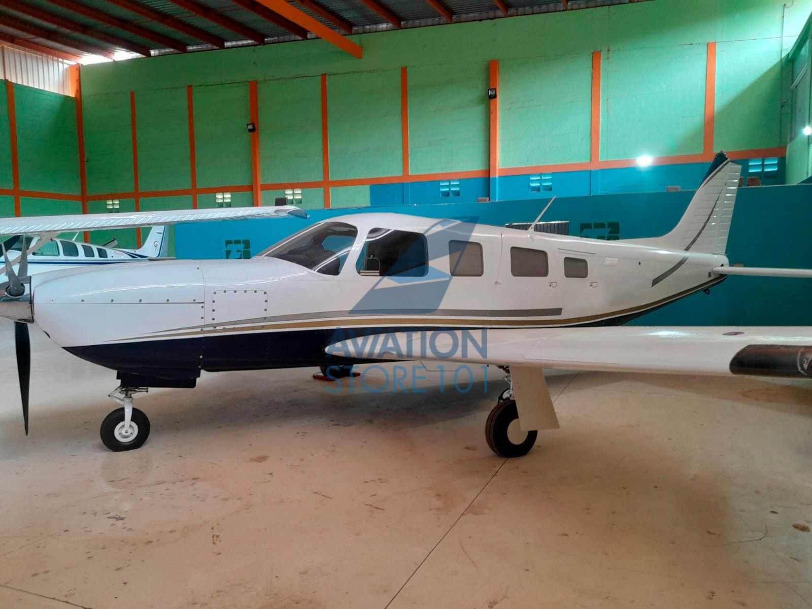 Piper Saratoga II TC PA-32R-301T – Ano 2005 à Venda
