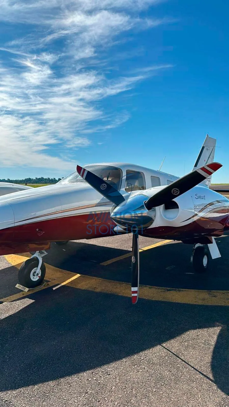 Avião Piper Seneca V PA-34-220T – Ano 2002 – 4.000 H.T.