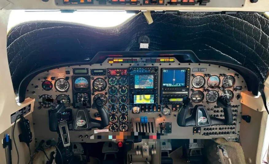 Piper Seneca V PA-34-220T – Year 2002 – 4,000 H.T., photo 6