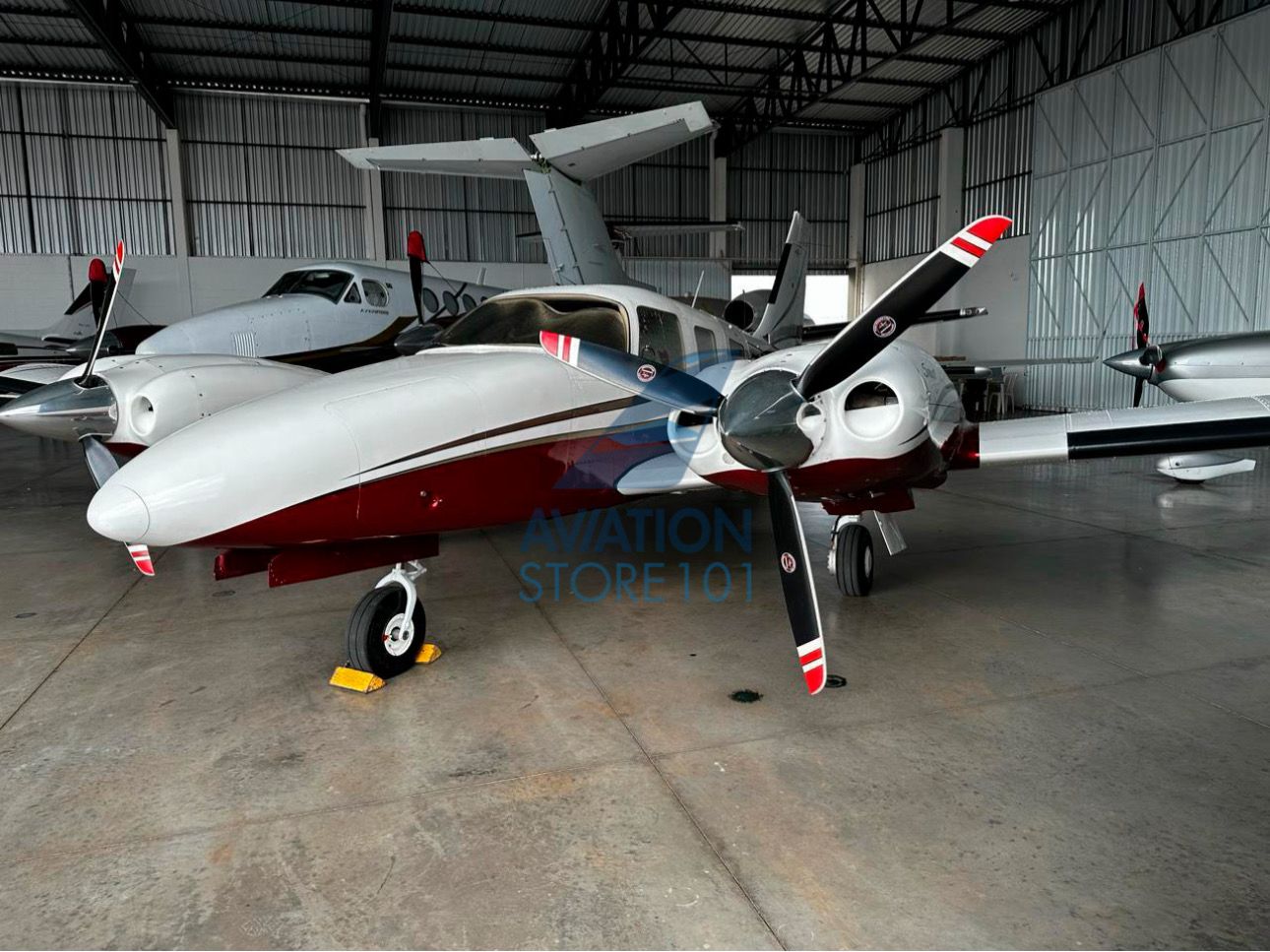 Avião Piper Seneca V PA-34-220T – Ano 2002 – 4.000 H.T.