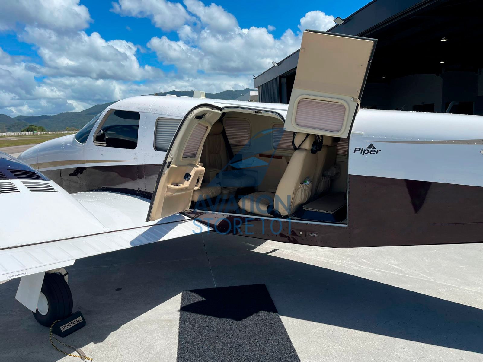 Avião Piper Seneca V PA-34-220T – Ano 2014 – 1.200 H.T.