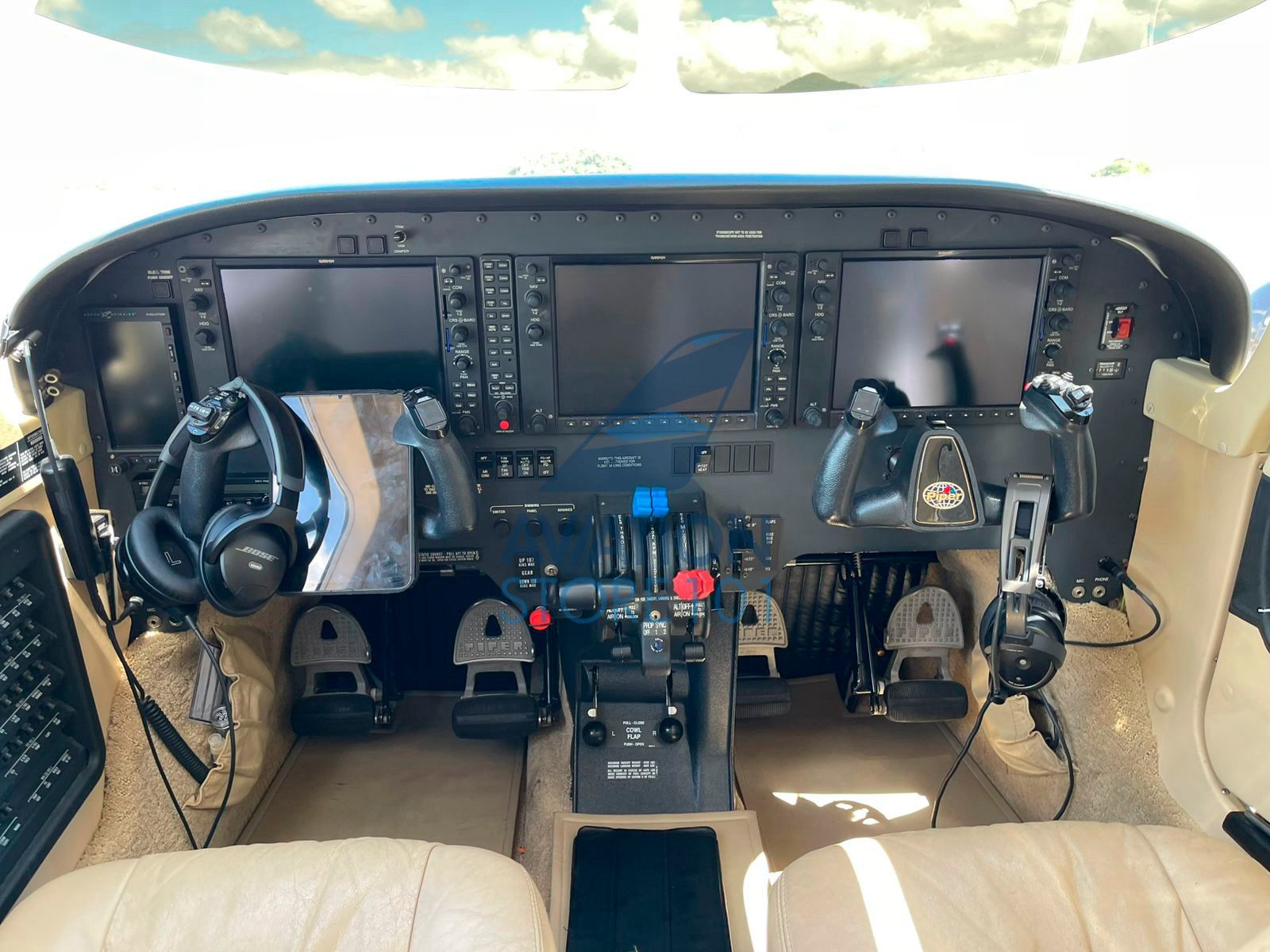 Avião Piper Seneca V PA-34-220T – Ano 2014 – 1.200 H.T.