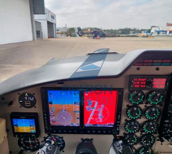 Avião Piper Seneca V PA-34-220T – Ano 2001 – 3.225 H.T.