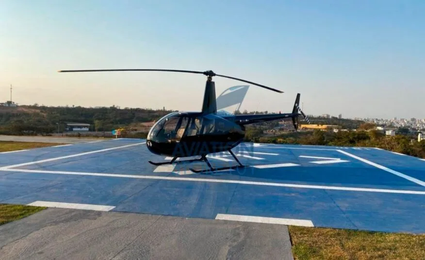 Robinson R44 Raven II – Year 2010 – 1,080 H.T., photo 4