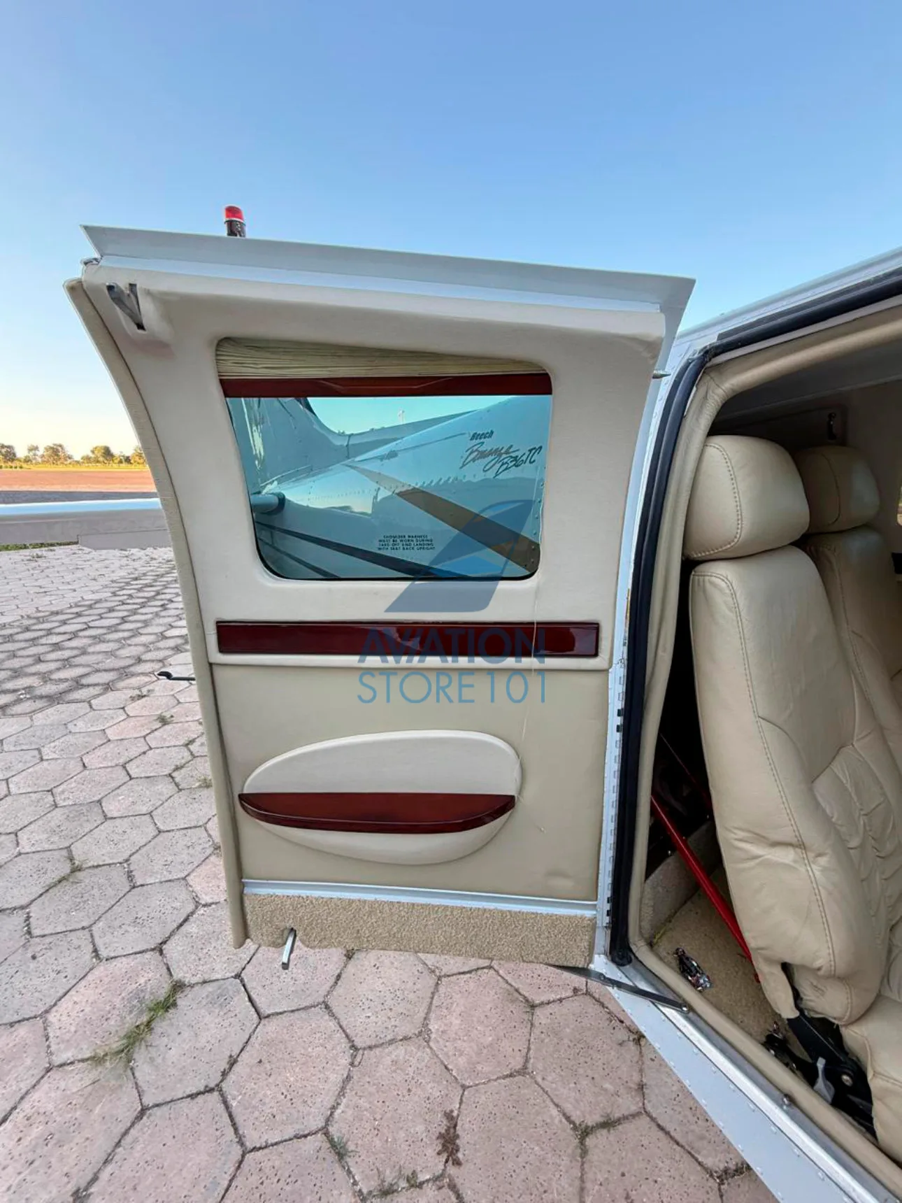Beechcraft Bonanza B36TC – Ano 1989 à Venda