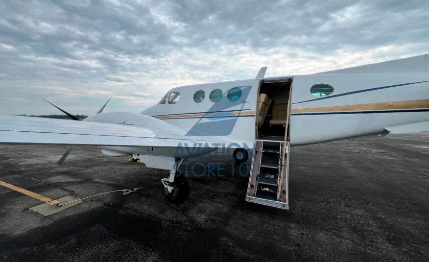 Beechcraft King Air E90 – Year 1973, photo 2