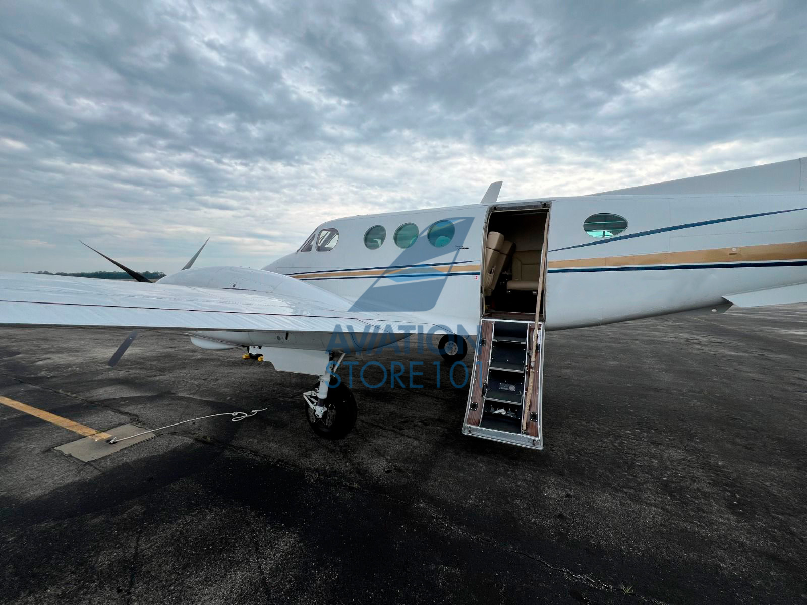 Avião Beechcraft King Air E90 – Ano 1973