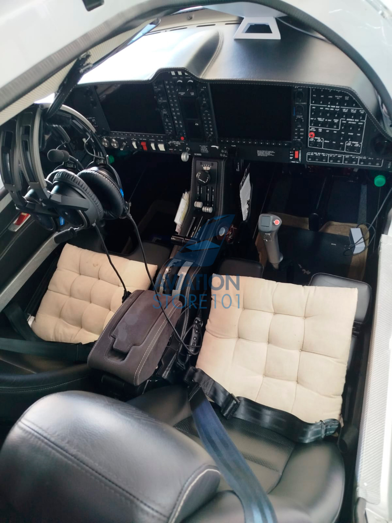 Avião Bimotor Diamond DA62 – Ano 2022 – 1.150 H.T.