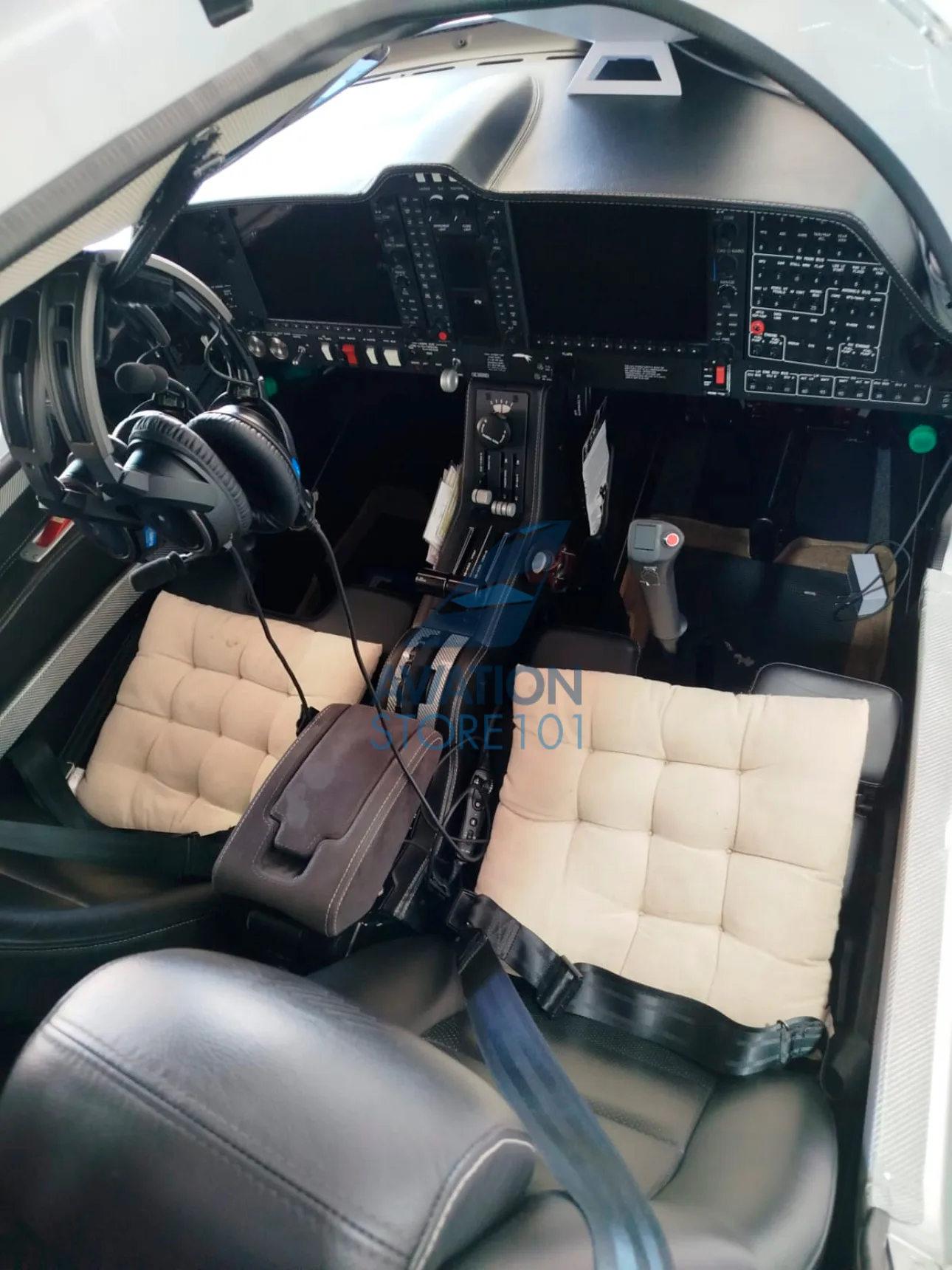 Avião Bimotor Diamond DA62 – Ano 2022 – 1.150 H.T.