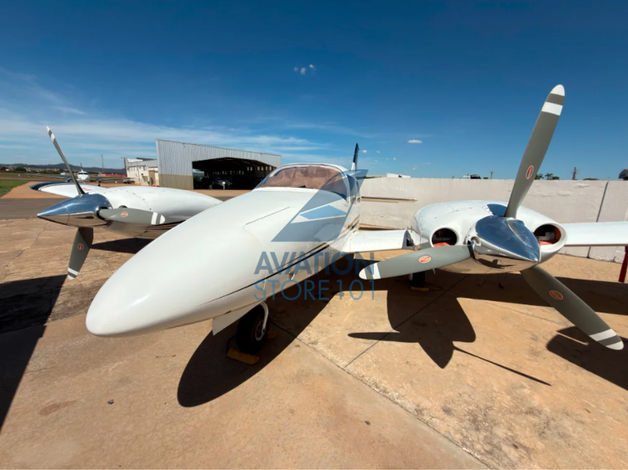 Embraer Seneca III EMB-810D – Ano 2000 à Venda