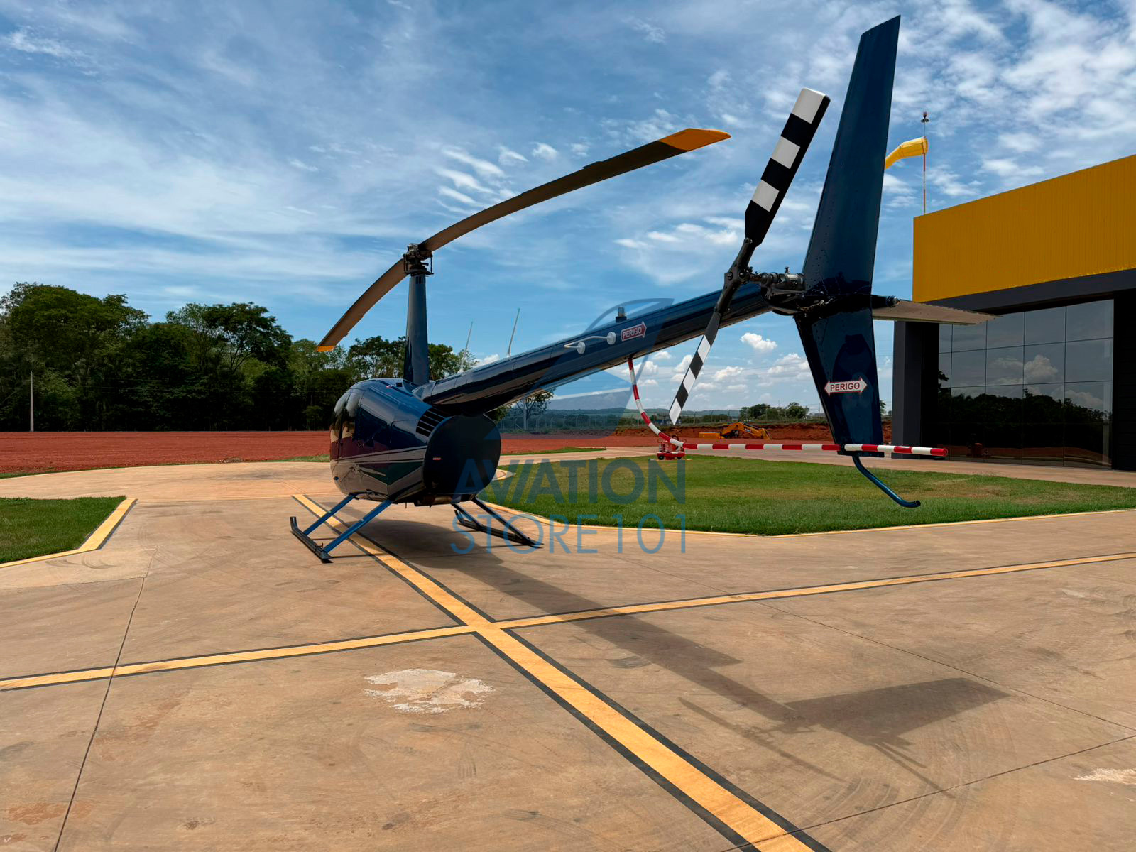 Robinson R44 Raven II – Ano 2012 – 1.750 H.T.