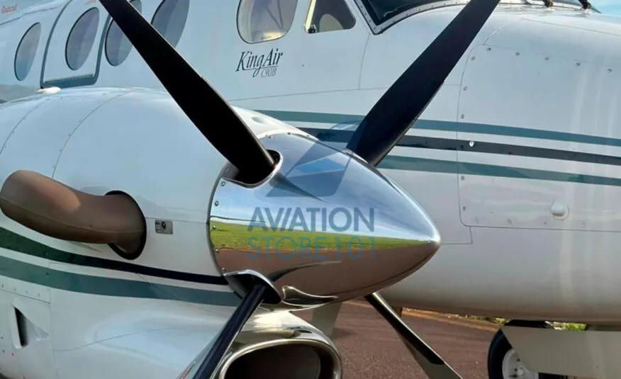 Beechcraft King Air C90B – Year 2002, photo 4