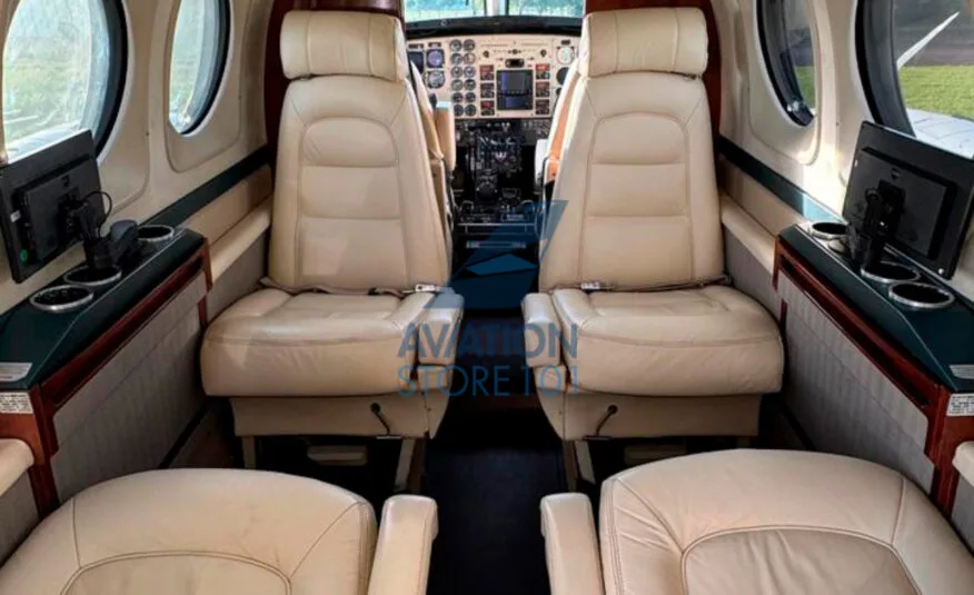 Beechcraft King Air C90B – Year 2002, photo 24