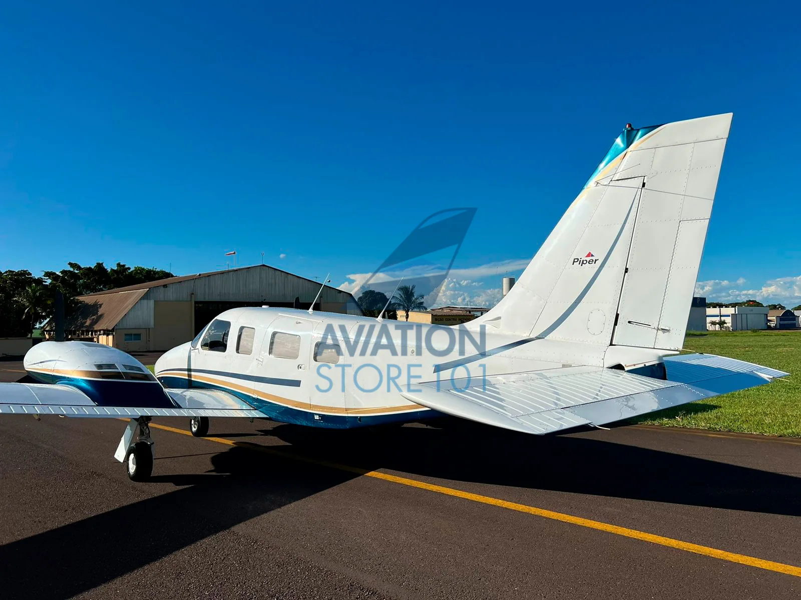 Avião Piper Seneca V PA-34-220T – Ano 1999 à Venda