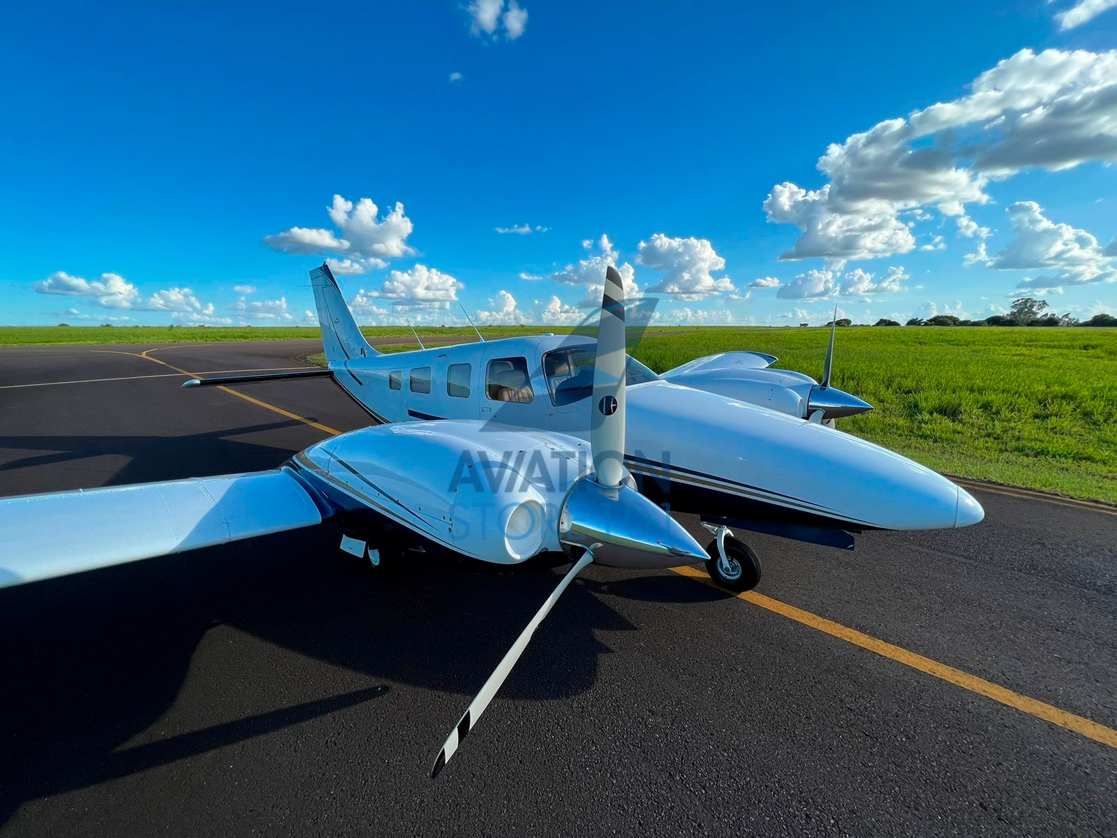 Avião Piper Seneca V PA-34-220T – Ano 1999 à Venda