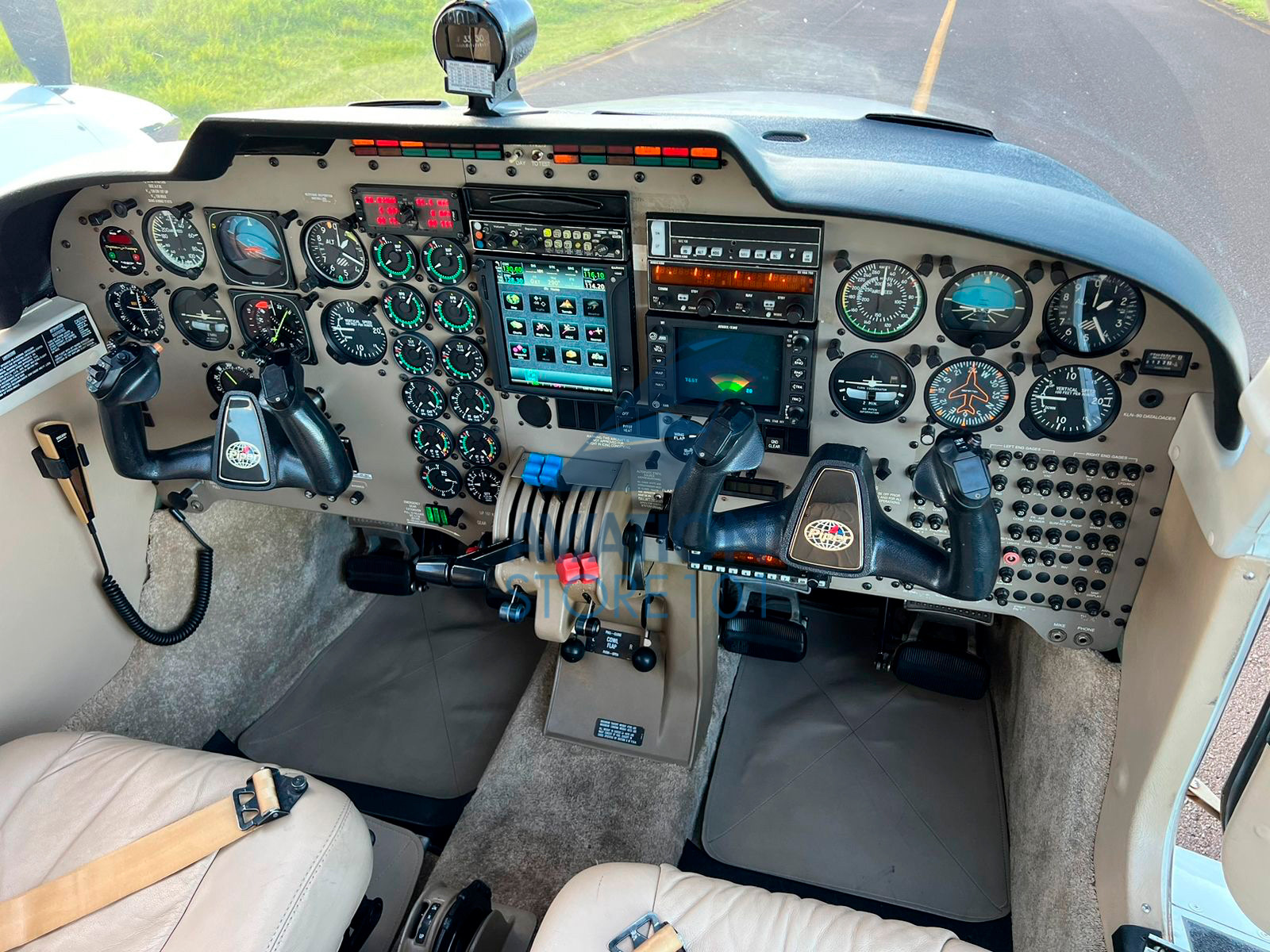 Avião Piper Seneca V PA-34-220T – Ano 1999 à Venda