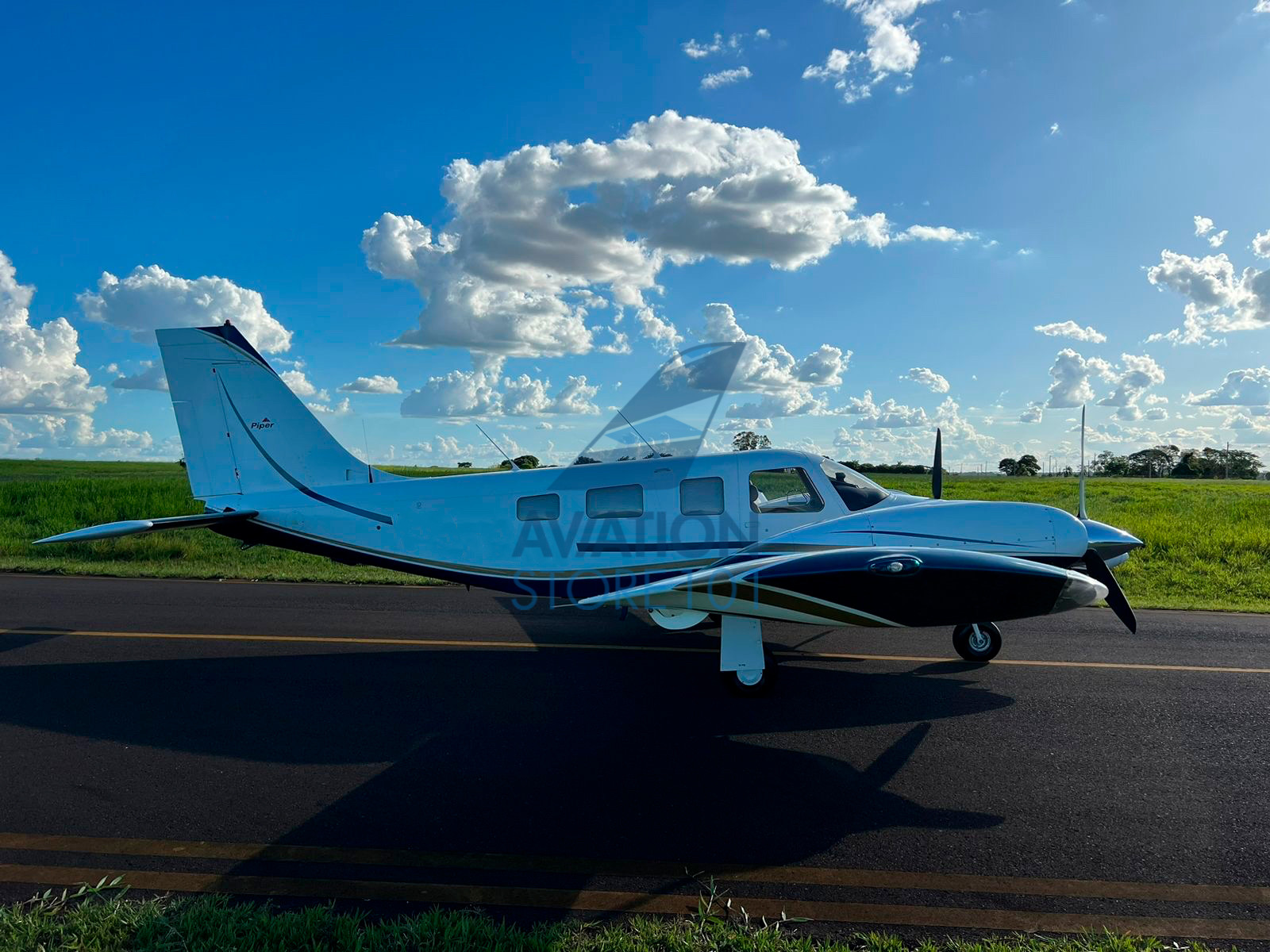 Avião Piper Seneca V PA-34-220T – Ano 1999 à Venda