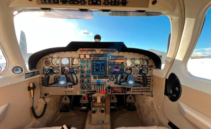 Piper Seneca V PA-34-220T – Year 1999, photo 24