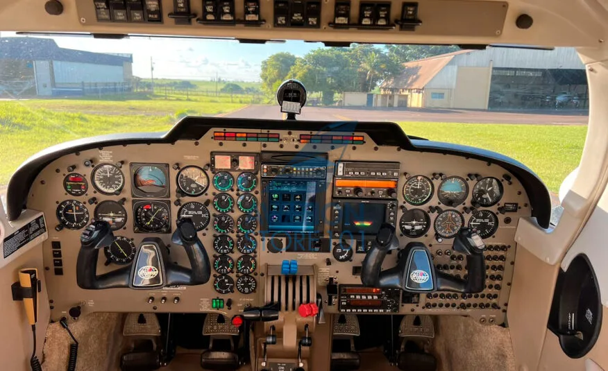 Piper Seneca V PA-34-220T – Year 1999, photo 25