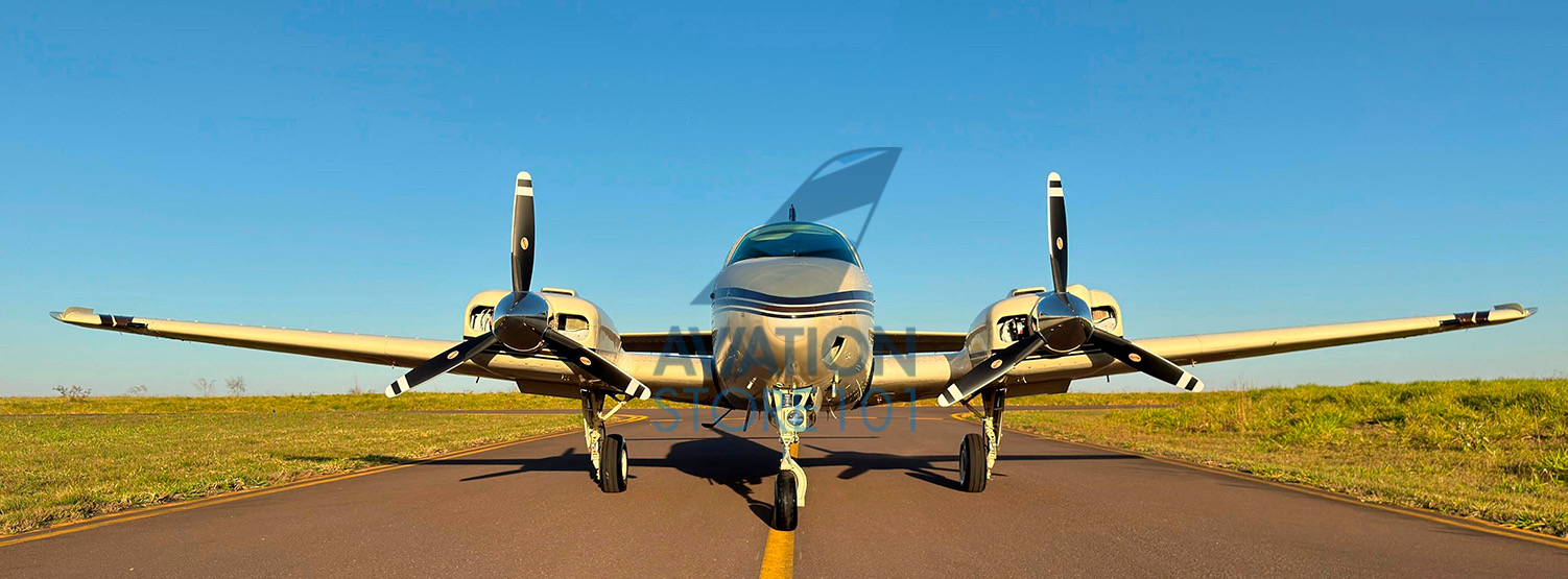 Avião Beechcraft Baron B58 – Ano 1984 – 2.600 H.T.
