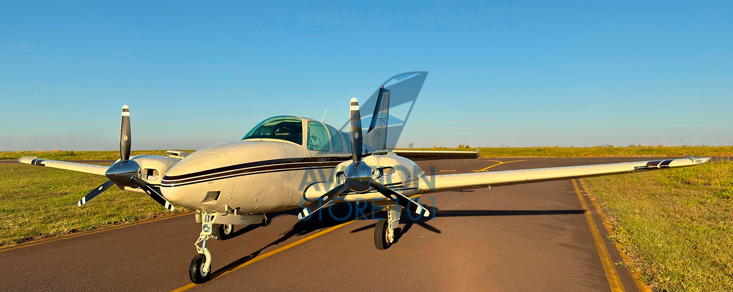 Avião Beechcraft Baron B58 – Ano 1984 – 2.600 H.T.