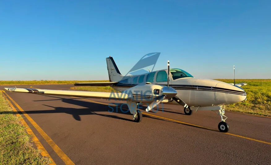 Beechcraft Baron B58 – Year 1984 – 2,600 H.T., photo 6
