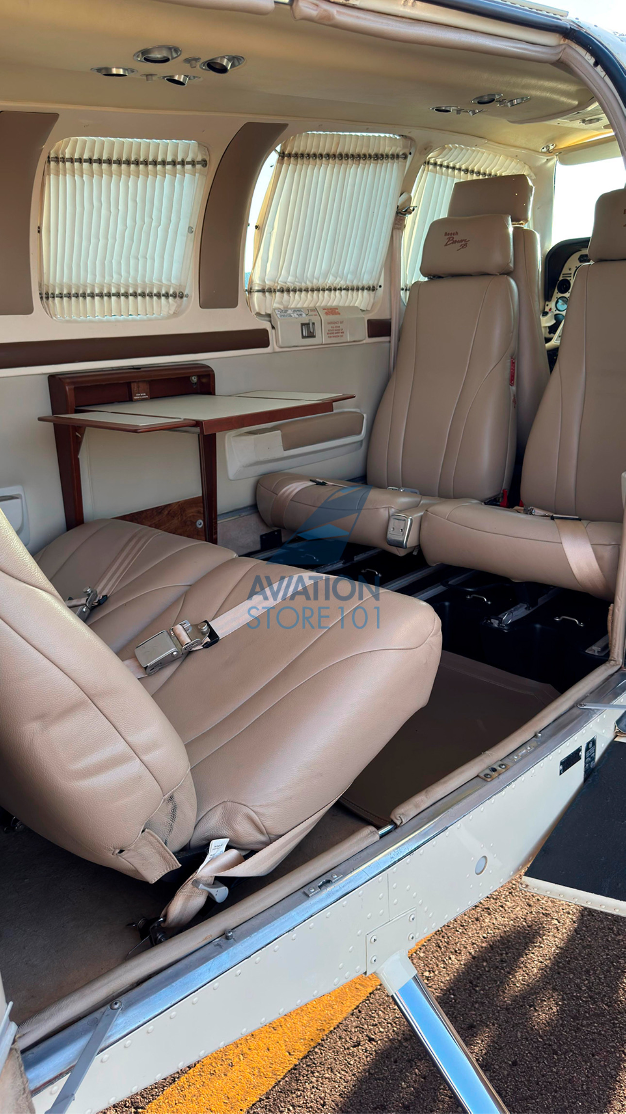 Avião Beechcraft Baron B58 – Ano 1984 – 2.600 H.T.