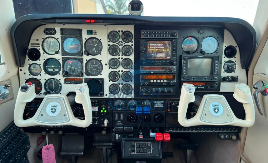 Beechcraft Baron B58 – Year 1984 – 2,600 H.T., photo 12