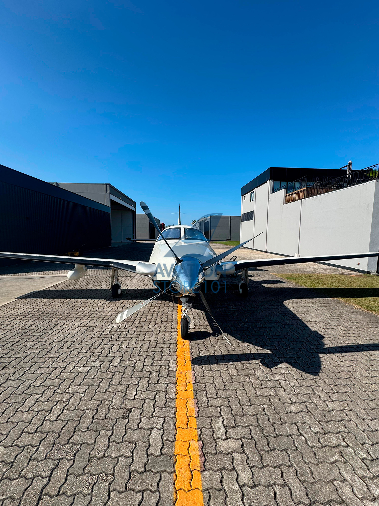 Avião Piper Meridian PA-46-500TP – Ano 2011 – 1.880 H.T.