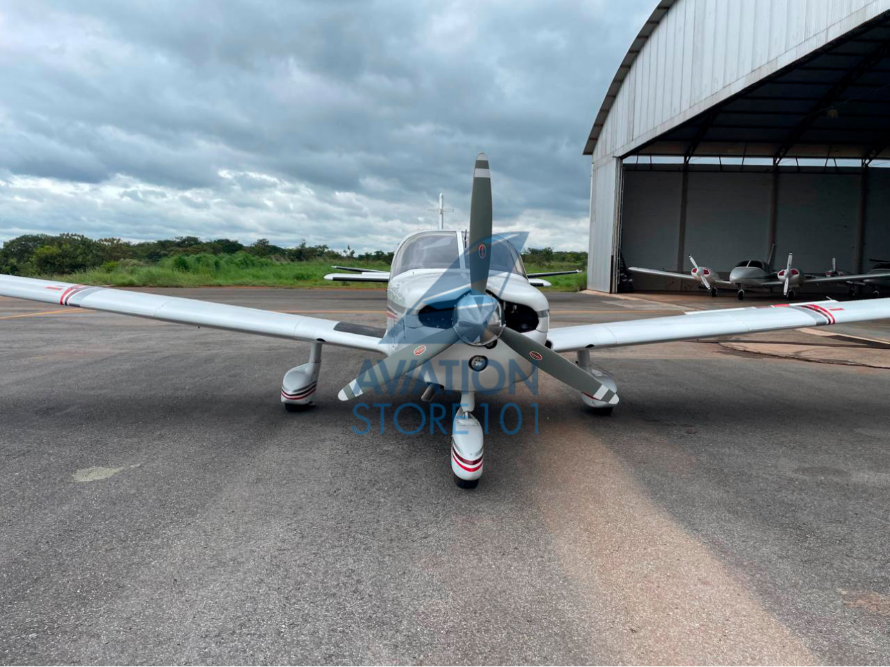 Piper Saratoga PA-32R-301 – Ano 1982 à Venda