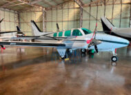 Avião Beechcraft Baron 58 – Ano 1998 – 3.300 H.T.