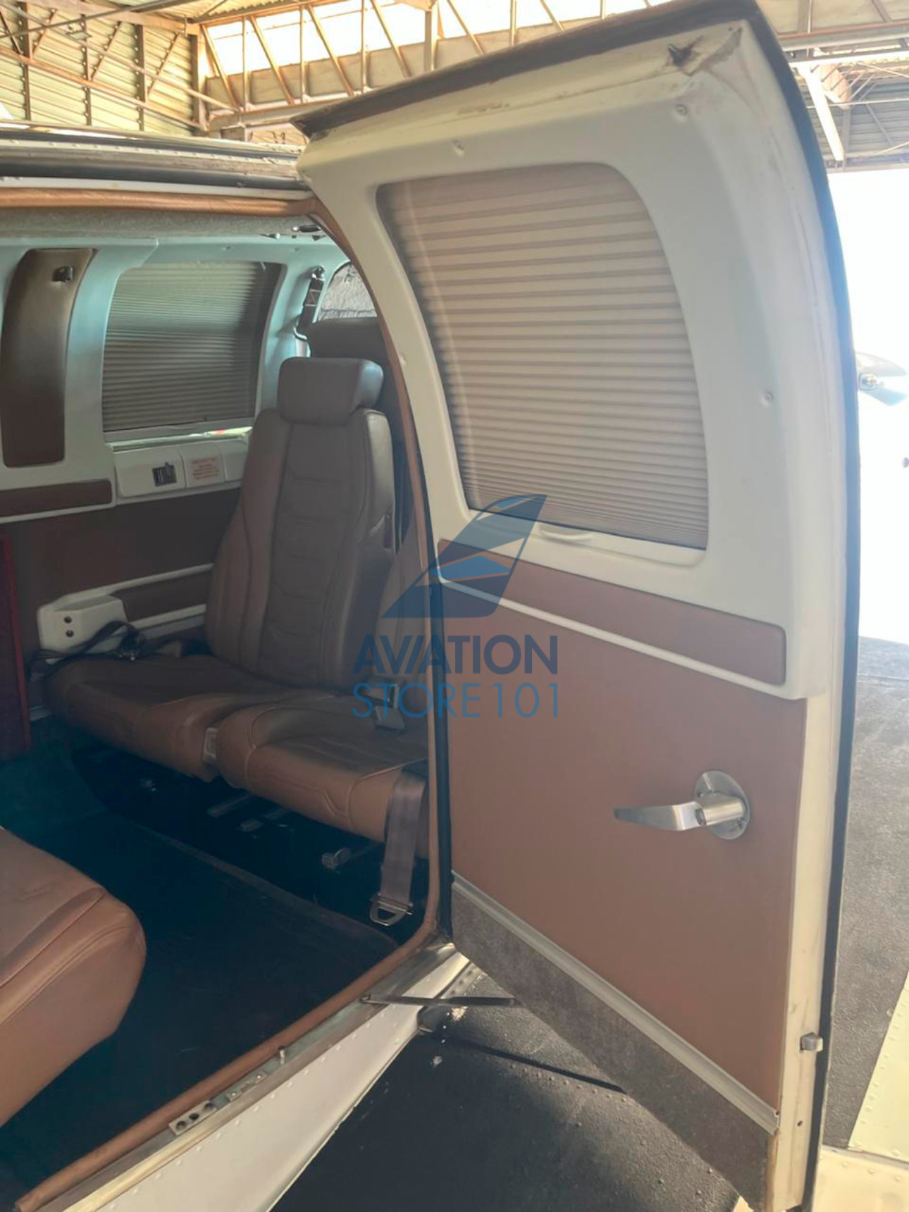 Avião Beechcraft Baron 58 – Ano 1998 – 3.300 H.T.