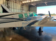 Avião Beechcraft Baron 58 – Ano 1998 – 3.300 H.T.