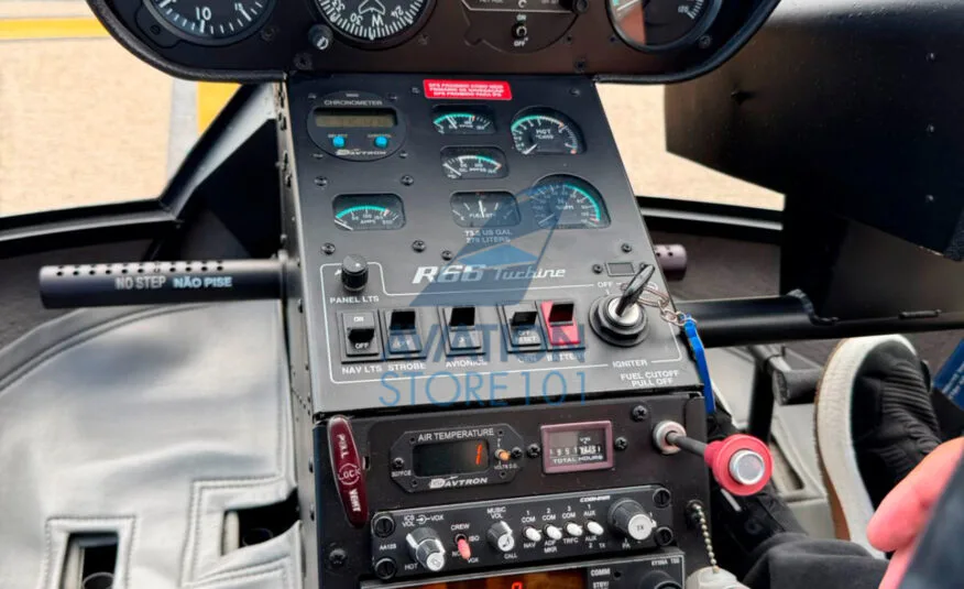 Robinson R66 Turbine – 2012 – 1,600 H.T., photo 6