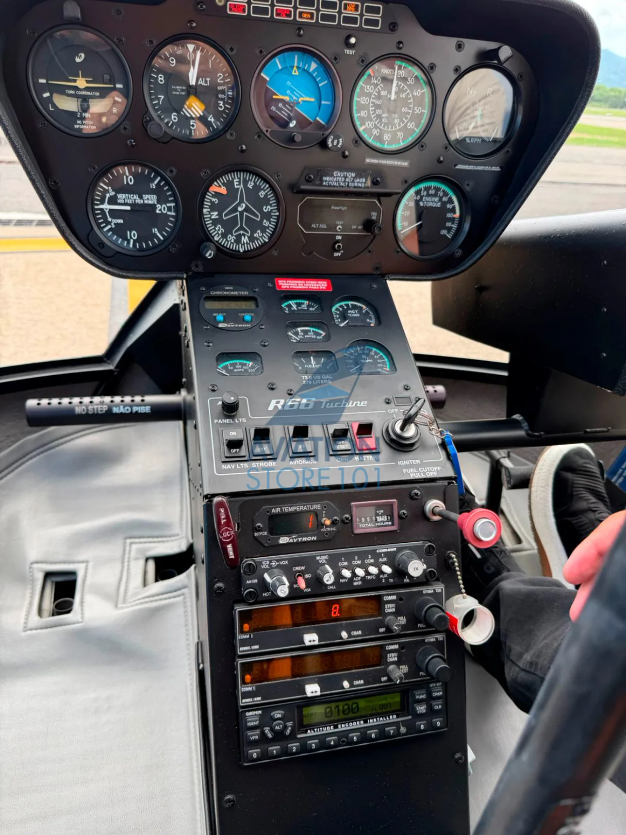 Helicóptero Robinson R66 Turbine – Ano 2012 – 1.600 H.T.
