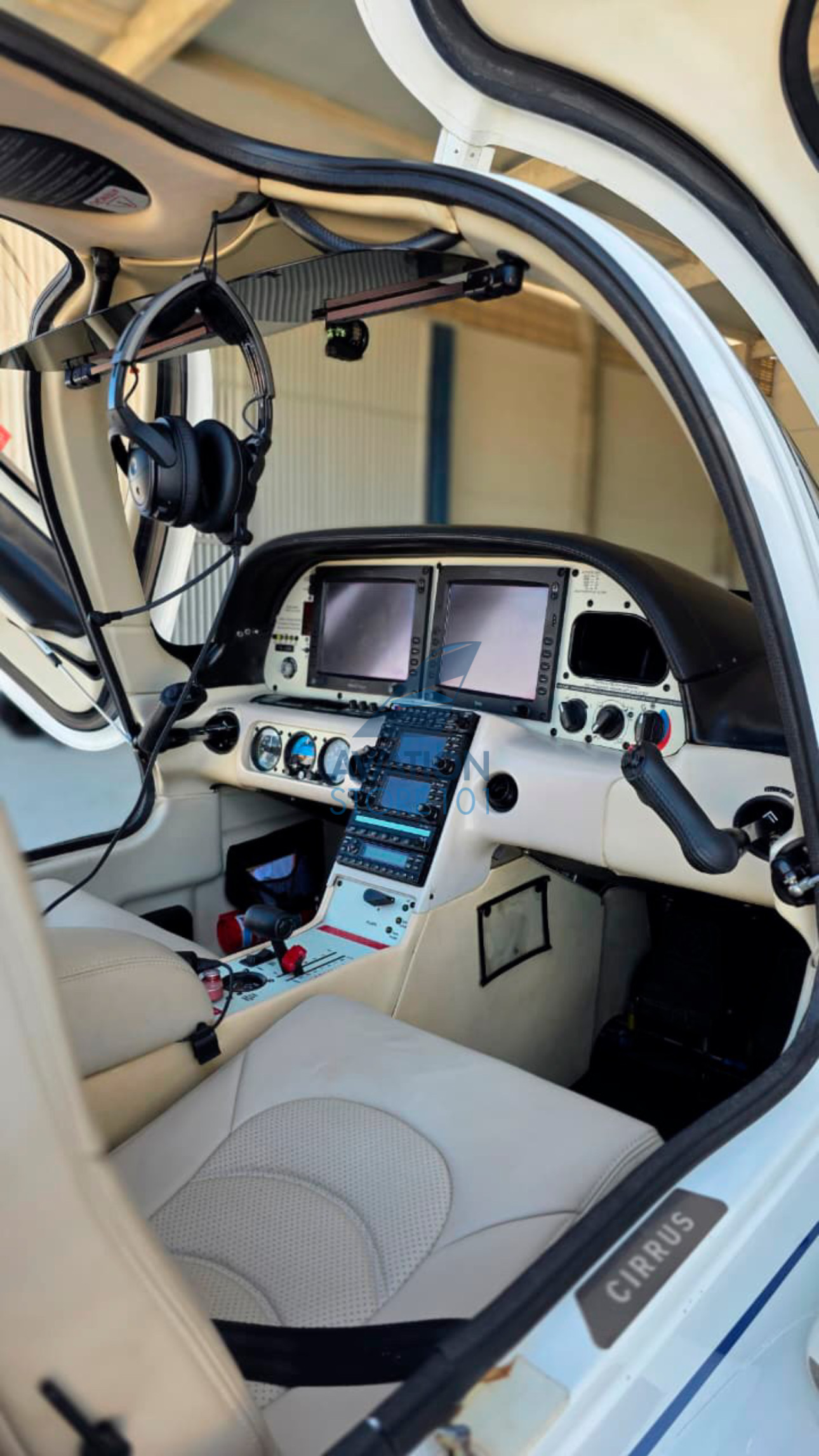 Cirrus SR22 G3 GTS – Ano 2007 – 3.200 H.T.