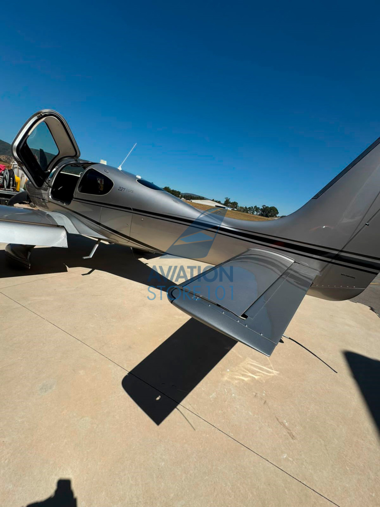 Avião Cirrus SR22T G5 GTS – Ano 2016 – 950 H.T.