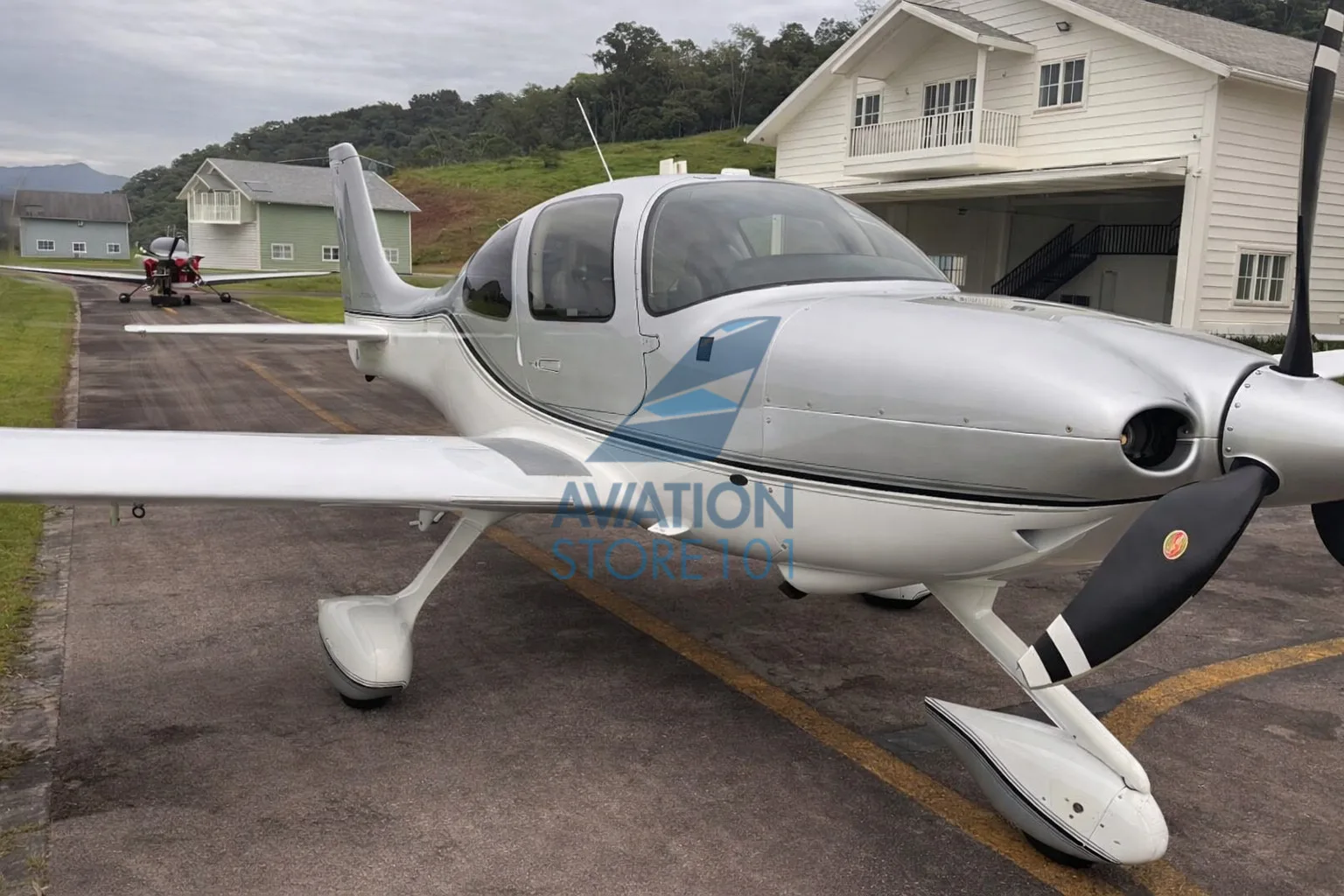 Avião Cirrus SR22 G6 Turbo – Ano 2018 – 920 H.T.