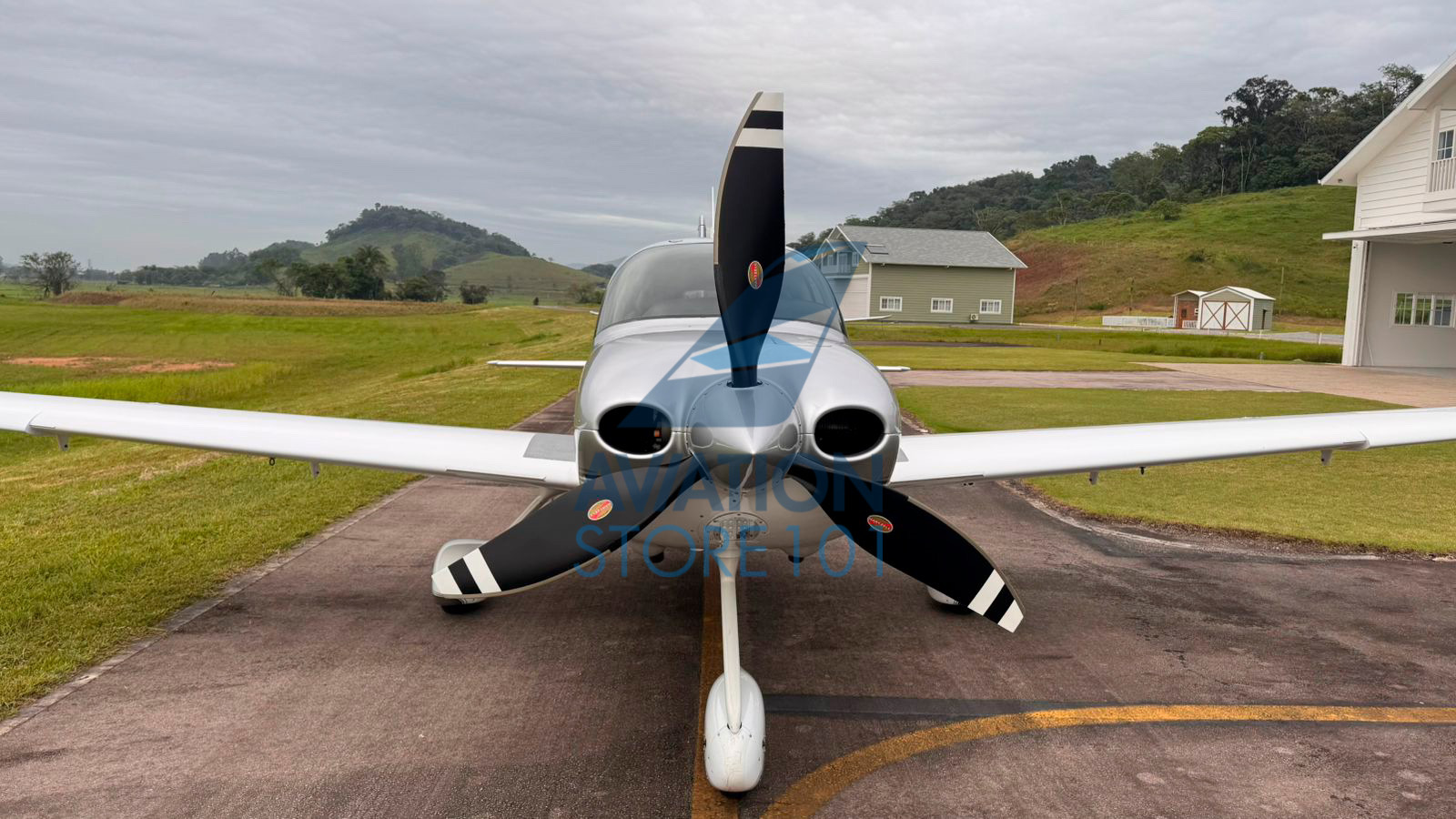 Avião Cirrus SR22 G6 Turbo – Ano 2018 – 920 H.T.