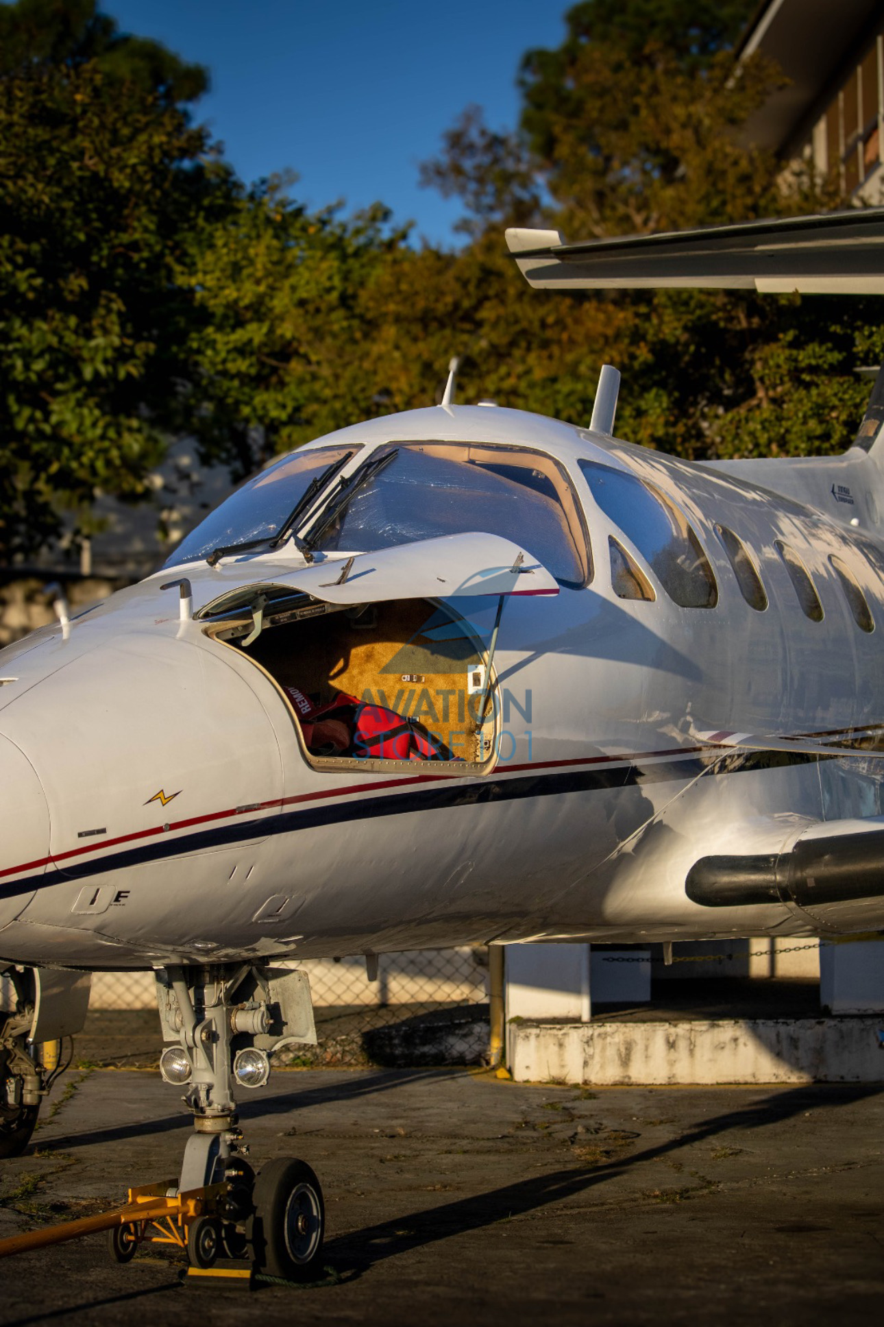 Avião Embraer Xingu EMB-121A – Ano 1979 à Venda