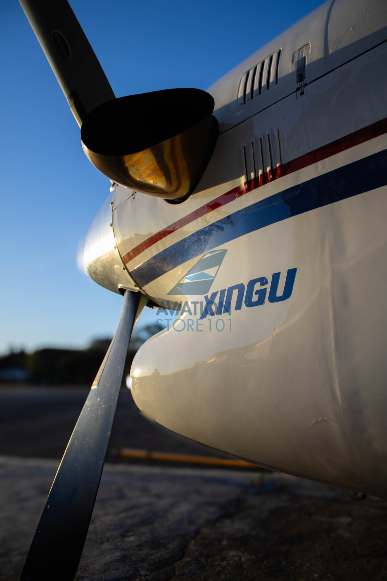 Avião Embraer Xingu EMB-121A – Ano 1979 à Venda