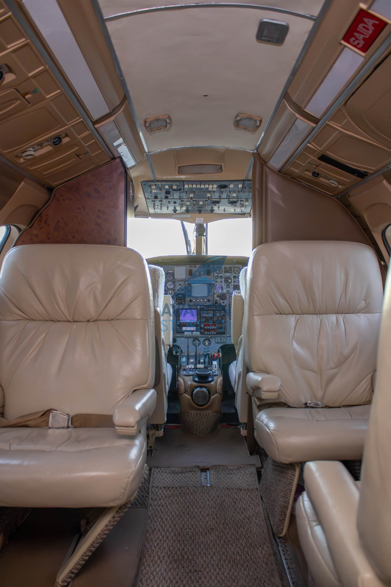 Avião Embraer Xingu EMB-121A – Ano 1979 à Venda