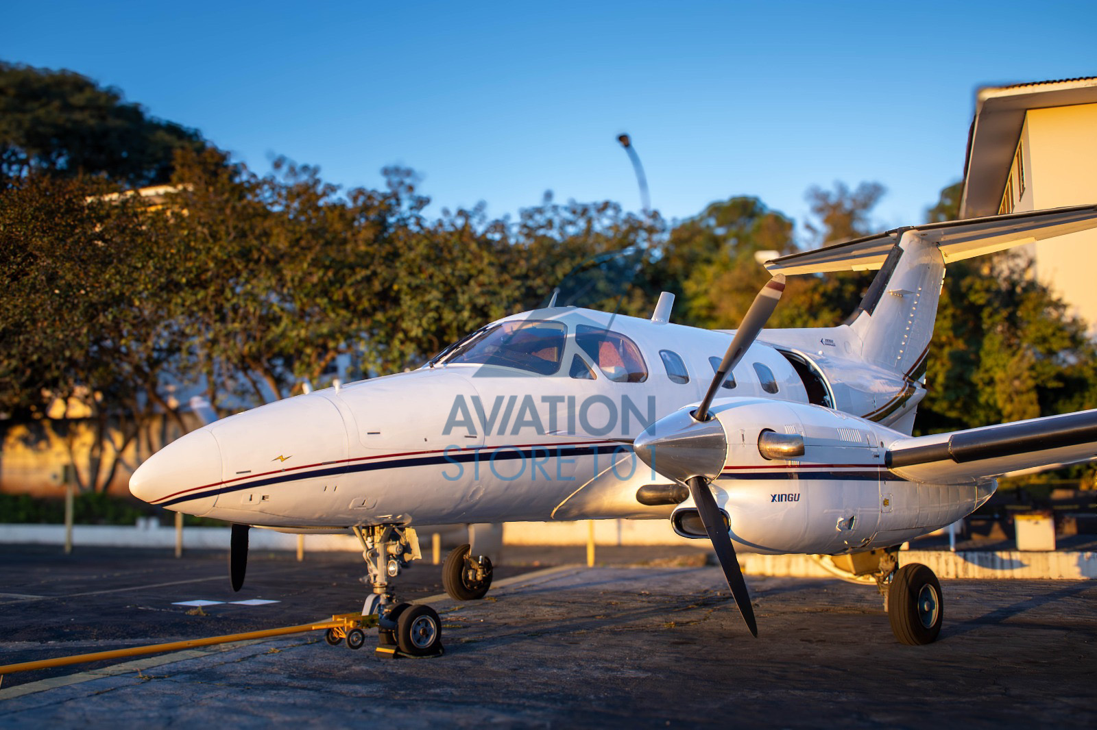 Avião Embraer Xingu EMB-121A – Ano 1979 à Venda